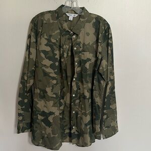Women’s camouflage button up